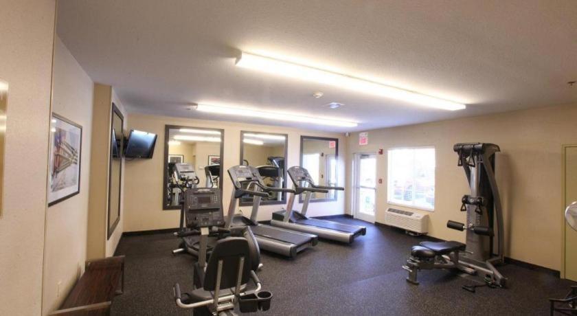Candlewood Suites Saint Joseph By Ihg Екстериор снимка
